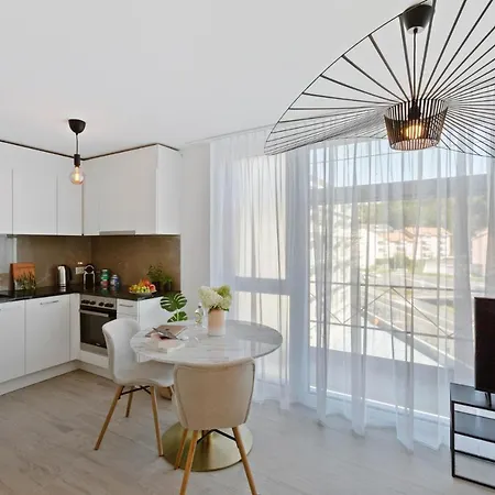 Olympia Homes Beautifully Furnished Flats Epalinges Exterior photo