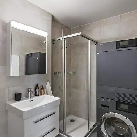 Olympia Homes Beautifully Furnished Flats Epalinges Exterior photo