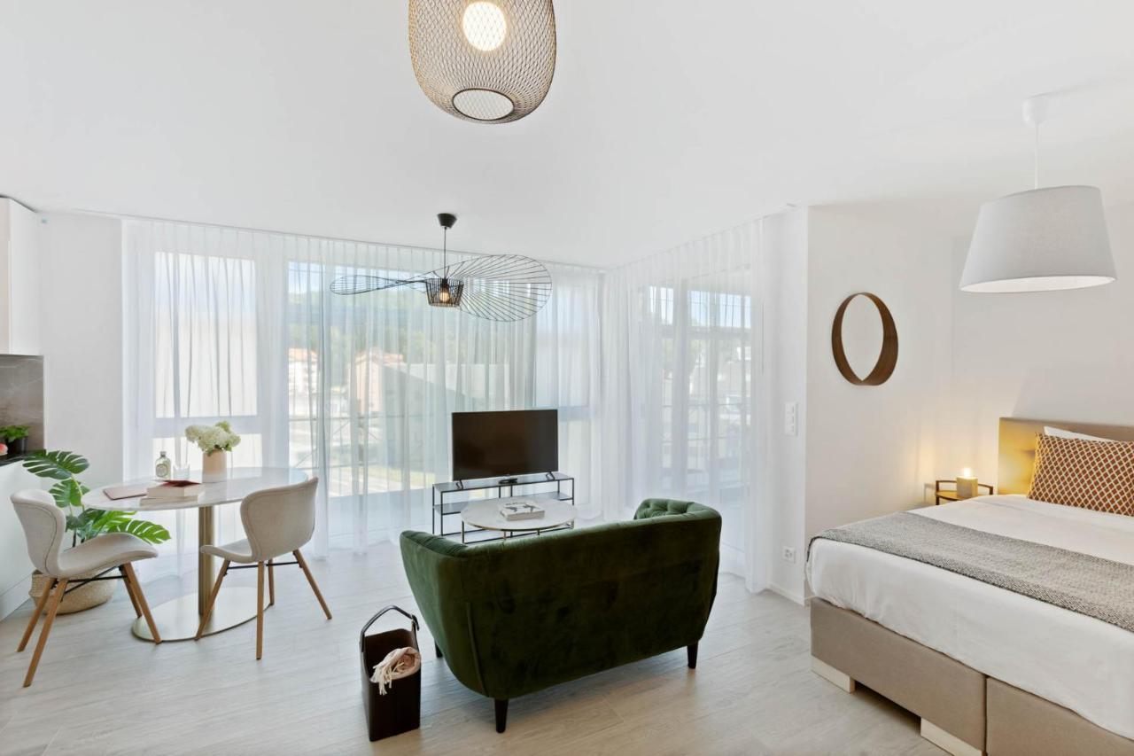 Apartment Olympia Homes Beautifully Furnished Flats